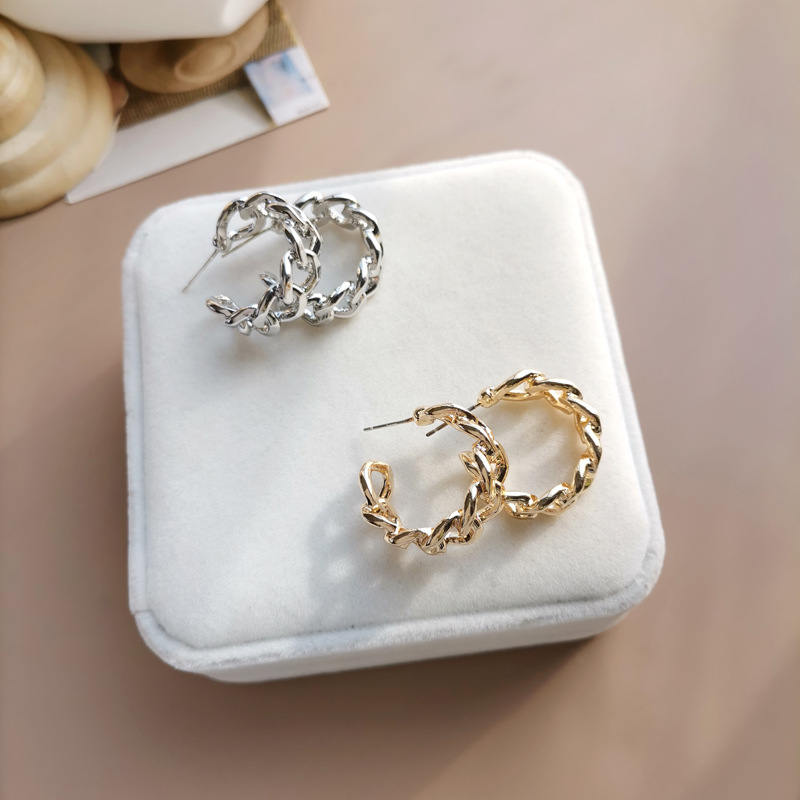 Anting Tusuk Gantung Bentuk C hollow Geometri Bahan silver S925 Untuk Wanita