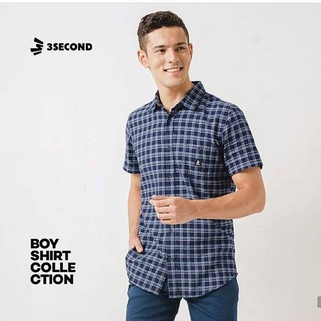 SALE  kemeja cowok 3second ORIGINALNUB