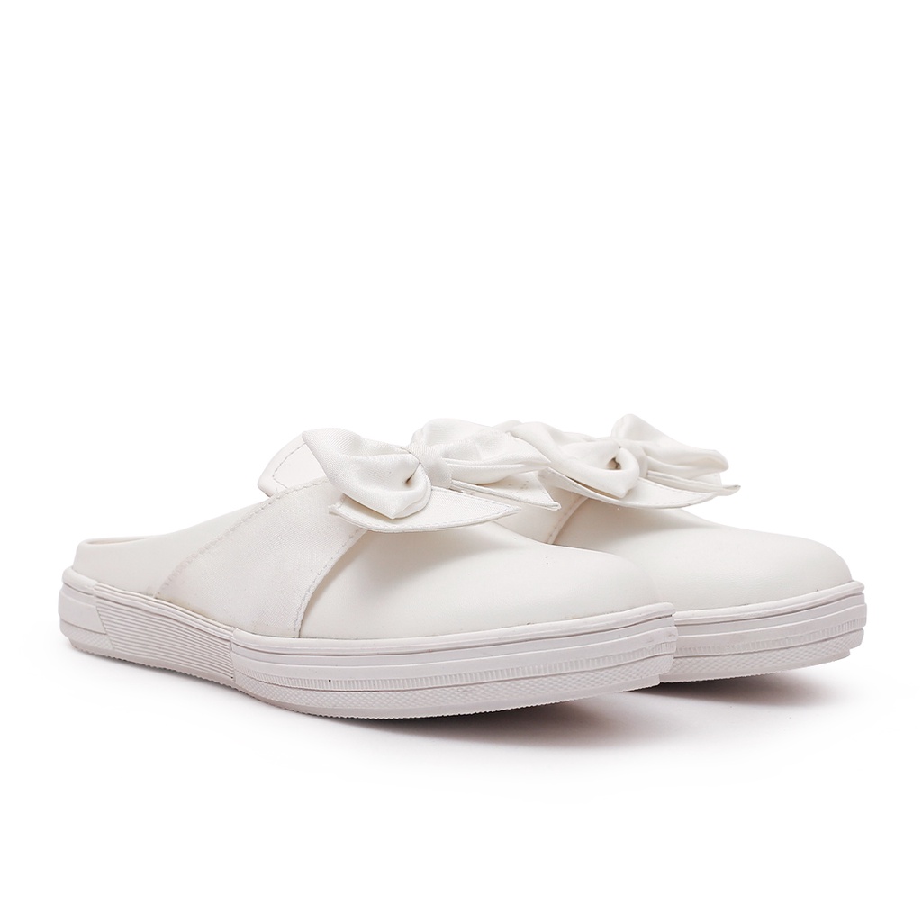 Khakikakiku Amora Mule White Kids