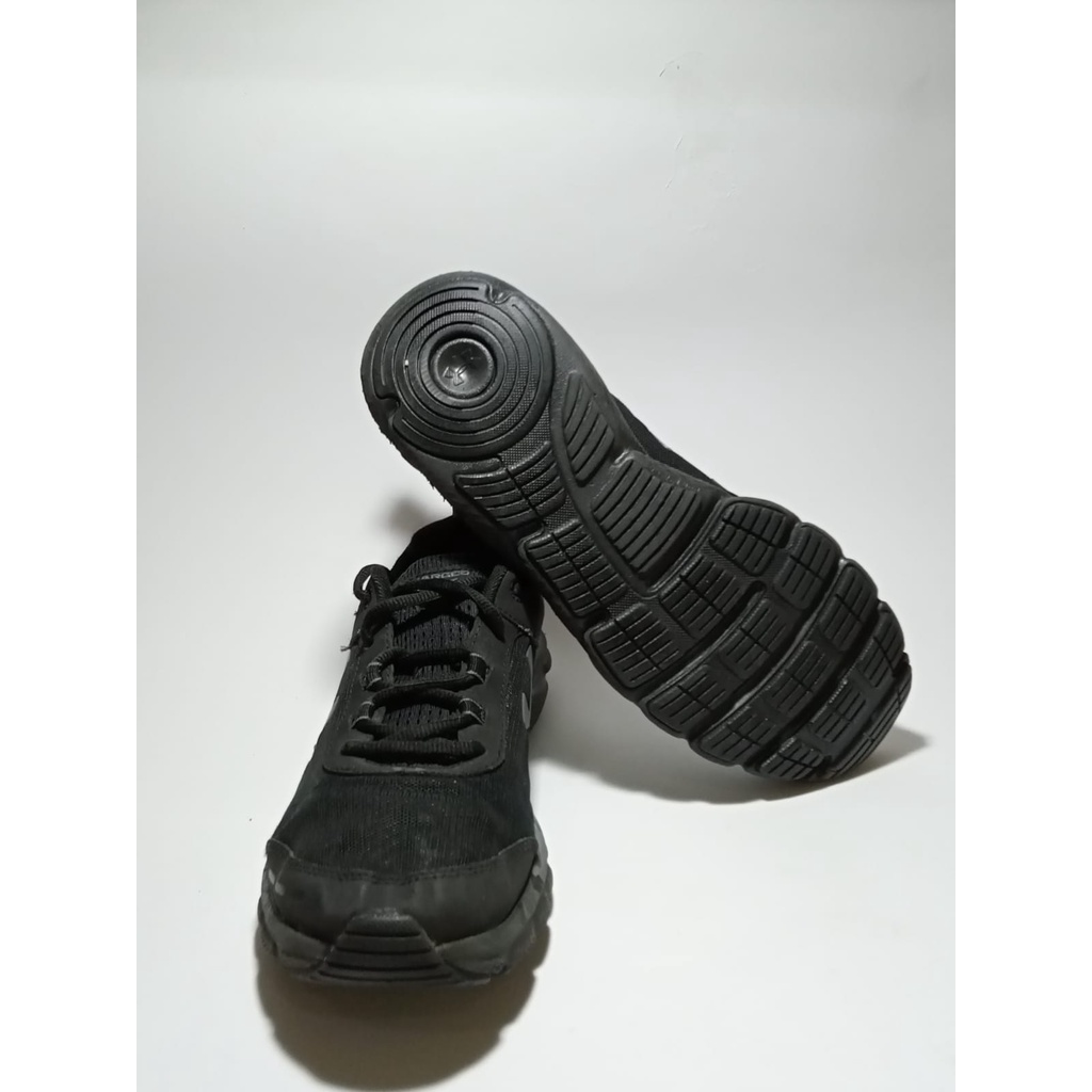 UNDER ARMOUR UA CHARGED ASSERT 8 CAMO ORIGINAL_3023981-001