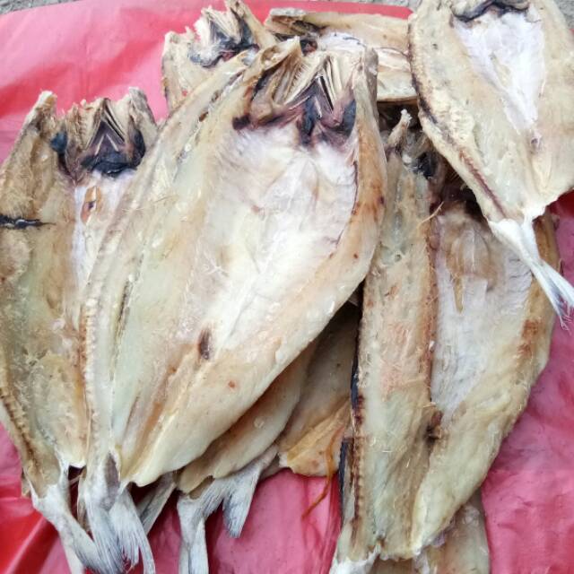 

Ikan Asin besar murah 1kg