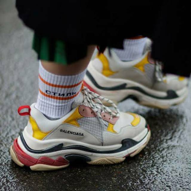 BALENCIAGA TRIPLE S WHITE PINK