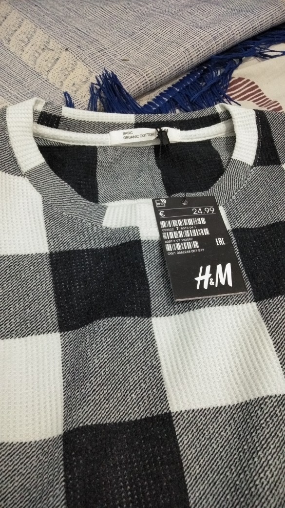 Kaos Motif Lengan Panjang Katun Waffle