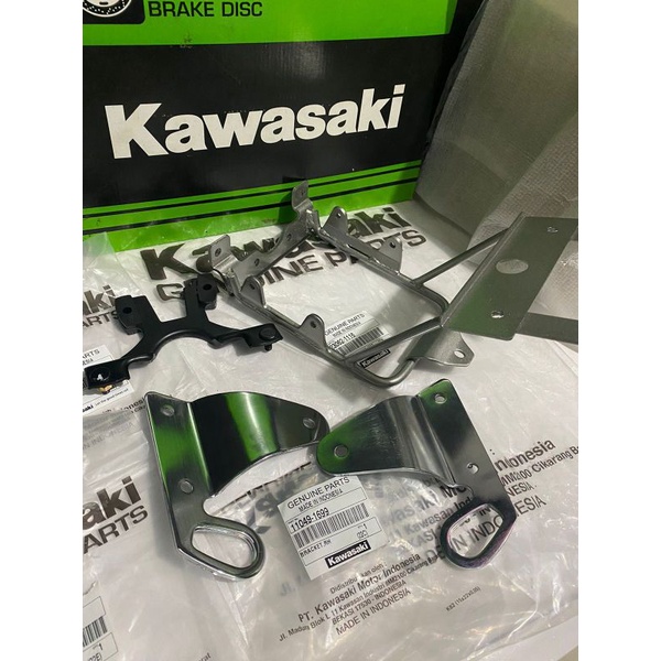 lampu bulat ninja ss fulset /braket lampu bulat ninja ss termurah fulset