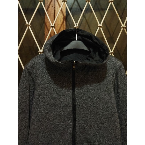 jaket uniqlo second original M jaket casual pria murah terlaris