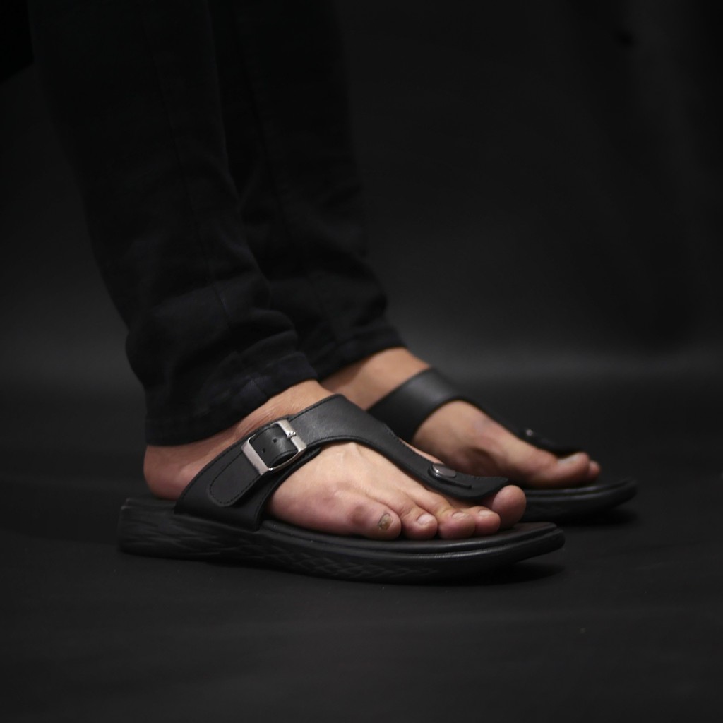 Munso Black | Sendal Jepit Kulit Original Santai Kasual Pria Cowok Sandal Footwear | FORIND x Greata