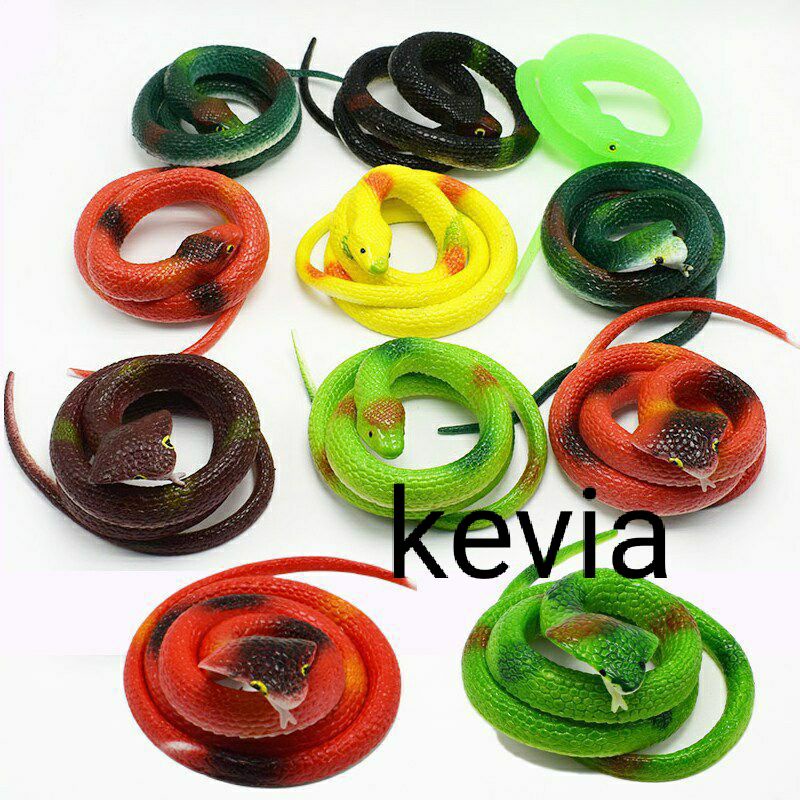 Mainan Prank Ular Besar