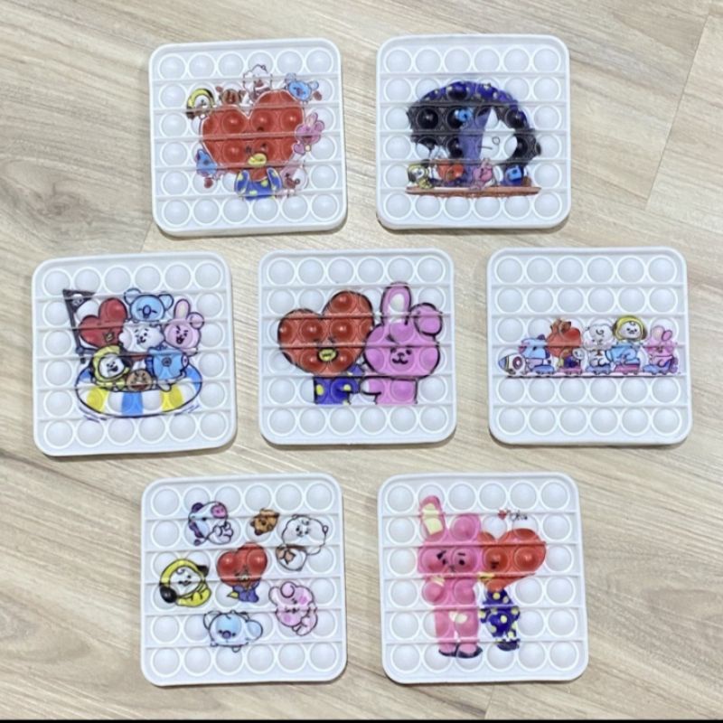 Free Polaroid BTS Pop it BT21 Murah Mainan menghilangkan stress