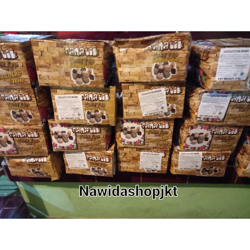 

Coklat Kerikil Turki 5 kg Fanatik/ Parneo/Raffly/Turkey/Chocolate Stone/Coklat kerikil enak murah/Oleh Oleh Haji Umroh distributor jakarta nawidashopjkt