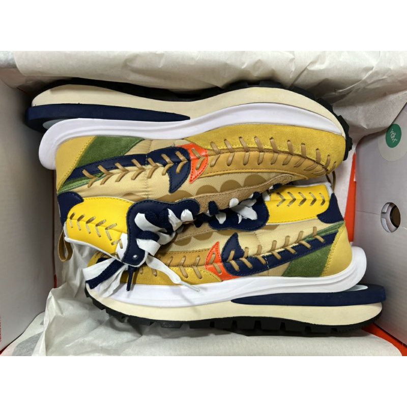 SEPATU VAPORWAFLLE SACAI JEAN PAUL SESAMA BLUE NIKE