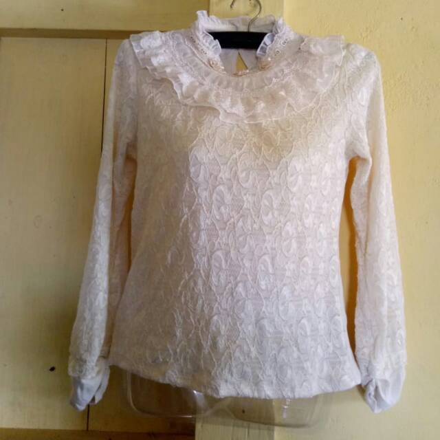 Blouse butik cantik bahan import