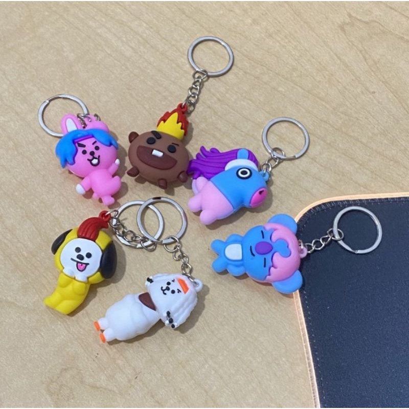 Gantungan Kunci  BT21 3D KPOP Lucu Keychain, Chrismast, Rock dll