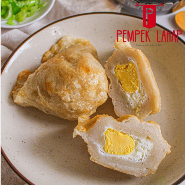 

Pempek Kapal Selam Telor Besar Pempek Lahap Asli Palembang Vacuum Sealed BEST SELLER FROZEN