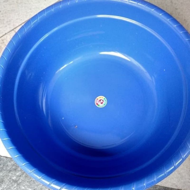 Baskom Bulat / Baskom Plastik Tebal Komet No 20