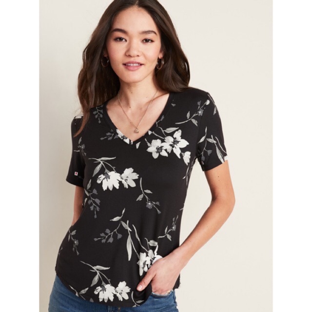 Old Navy Kaos  Wanita  Floral Black Pakaian Branded  Original 