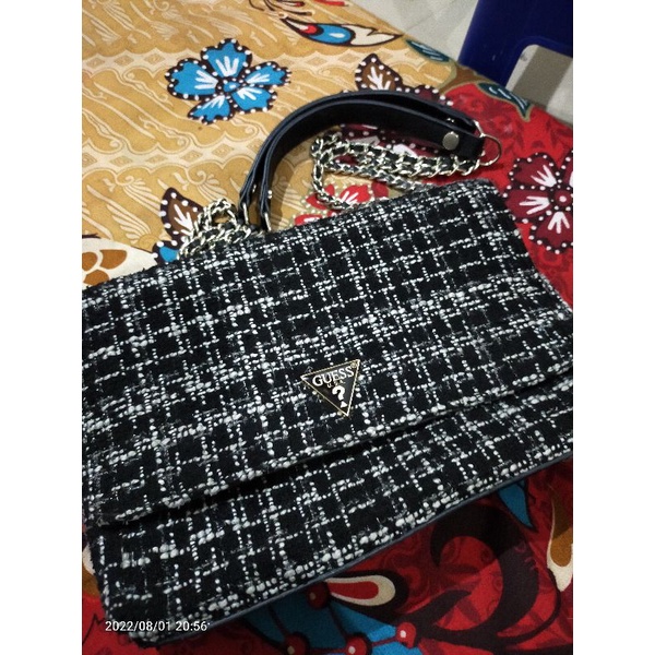 TAS GUESS RAJUT
