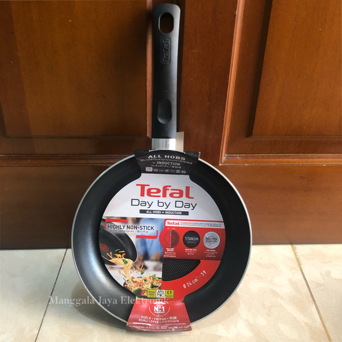 TERLARIS TEFAL DAY BY DAY INDUCTION FRY PAN 24 CM / FRY PAN INDUKSI