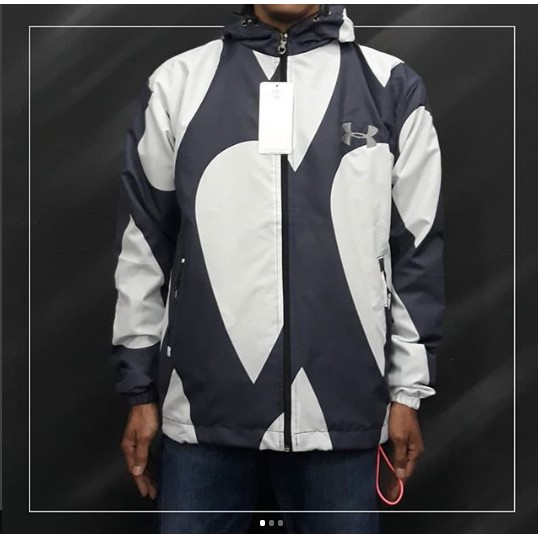 Jaket Parasut Sport UNDER ARMOUR Mtf (Waterproof)