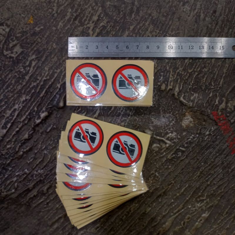 

Cutting sticker,Sticker cutting di larang memotret,stiker di larang memotret.1pcs