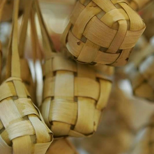 

Gg1Hh Ketupat Matang Di Buat Dari Beras Pilihan Baik,Cocok Pelengkap Sayur s1Gkk