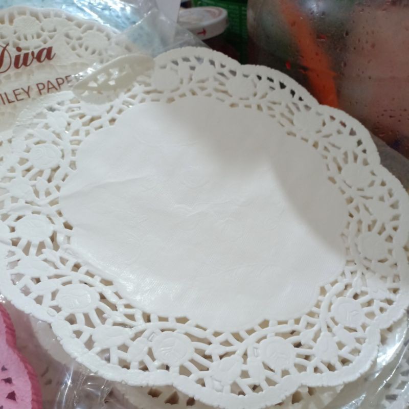 

(10 lembar) Kertas Dolly Paper Dollies Doli Doilies Kertas Doly Dolley Paper Tatakan 7.50