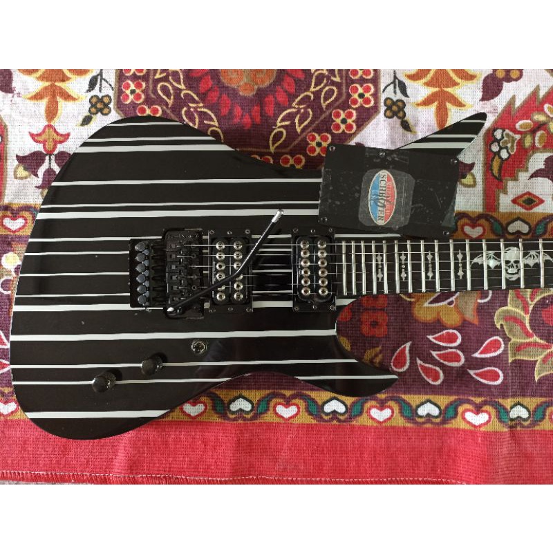 Schecter Synyster Gates Original Korea Selatan