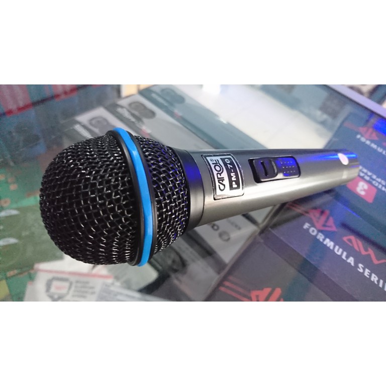 Microphone MIC DYNAMIC Cable KARAOKE PROFESIONAL CAROL PM70