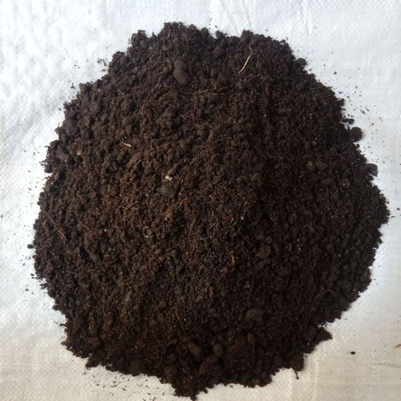 media tanam pupuk kandang 1kg
