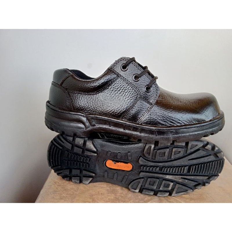 SEPATU SAFETY/SAFETY SHOES/SEPATU KULIT/ SEPATU SAFETY KULIT/SEPATU/SEPATU SAFETY KULIT ASLI/ SEPATU