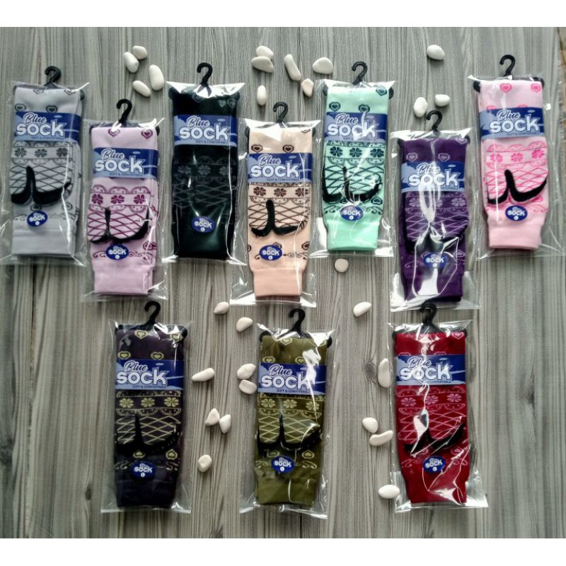 kaoskaki jempol MOTIF LOVE BATIK|| kaoskaki jempol muslimah panjang|| kaoskaki wanita-1