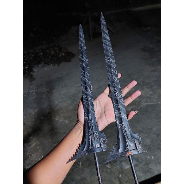 KERIS KALAMISANI KAMARDIKAN ISTIMEWA SILAHKAN.