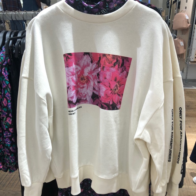 ORI PULL&BEAR FLORA