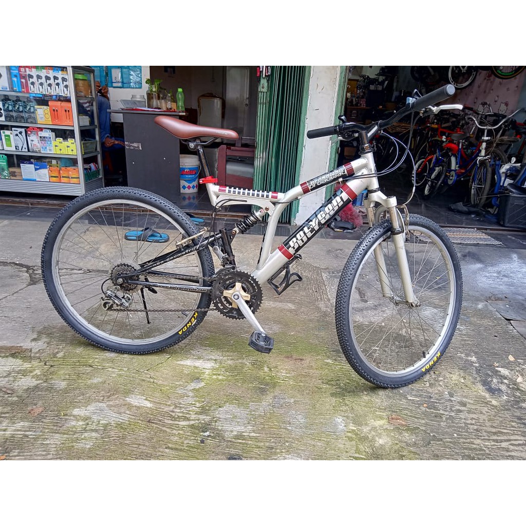 sepeda mtb 26 polygon broadway 18speed second like new