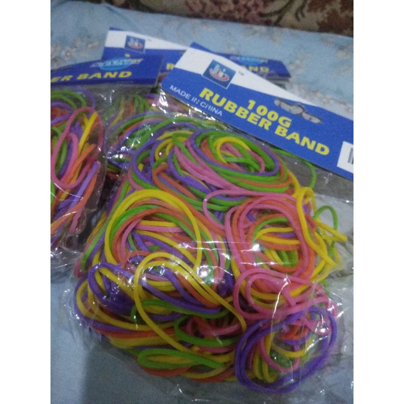 karet gelang warna warni