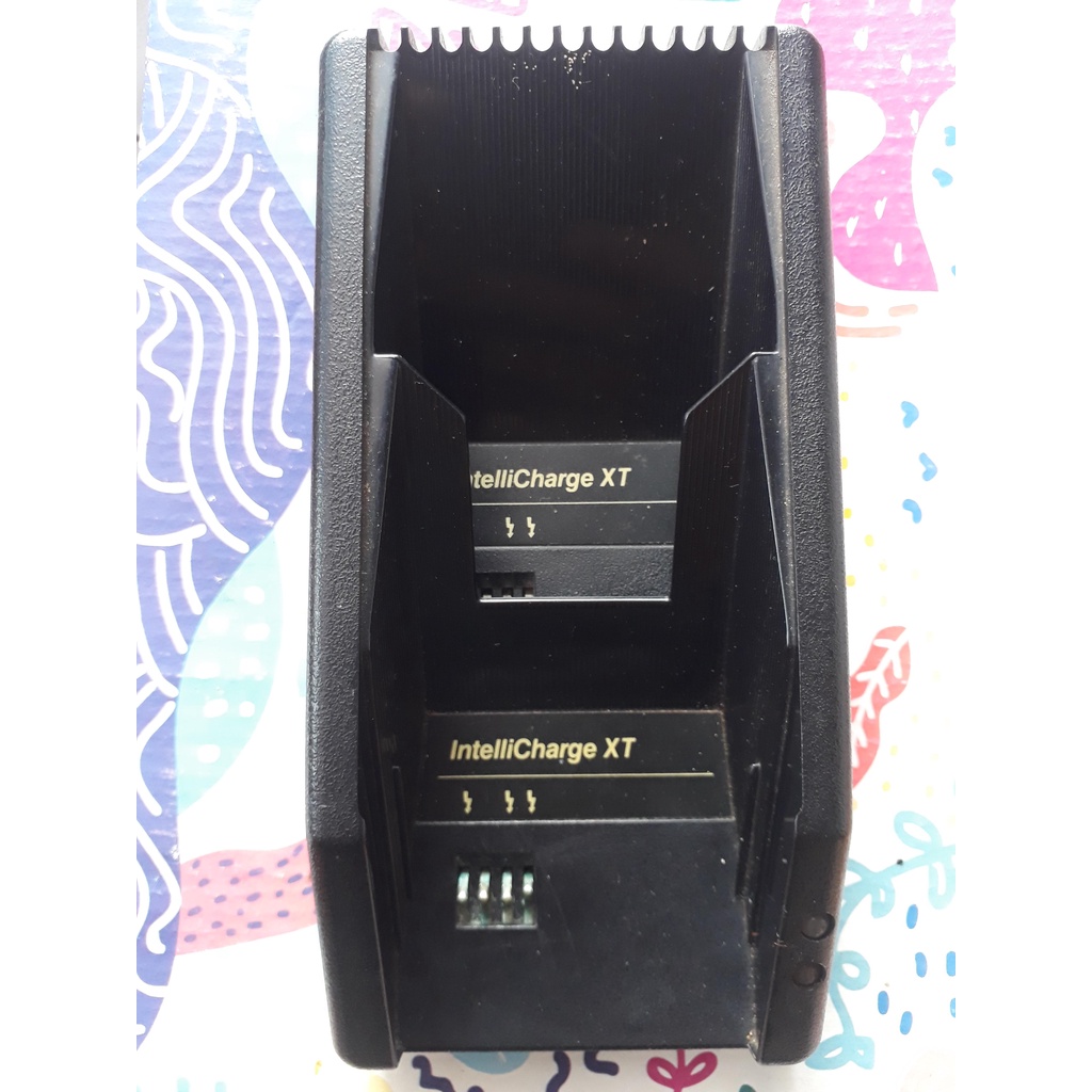 Desktop Docking Charger HP Jadul Motorola Microtac 5200 7200 7500 8200 8400 dan Sejenisnya