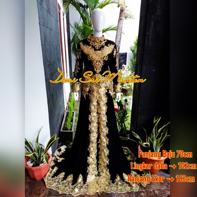 kebaya bludru