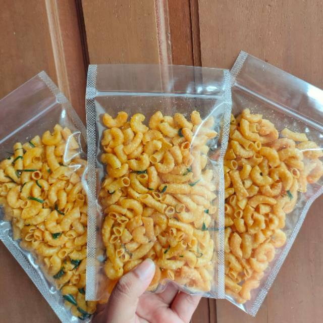 

Makaroni asin jeruk nipis