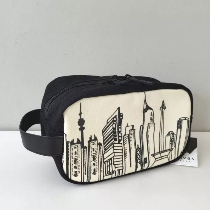 

Brick Pouch Jakarta Beige Canvas Living