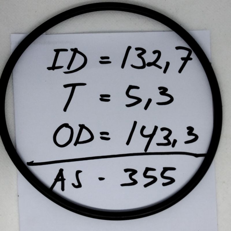 

oring seal karet ID 132,7 Tebal 5,3 OD 143,3 (mm) AS 355 NBR 70
