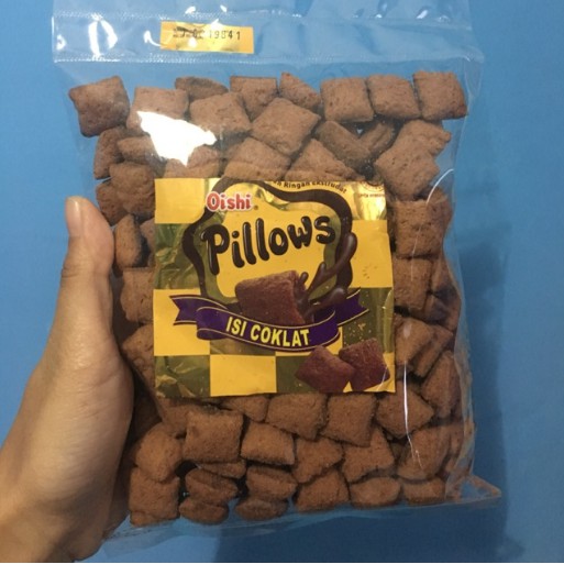 

OISHI PILLOWS ORIGINAL COKLAT UBI UNGU REPACKING 200GR KILOAN