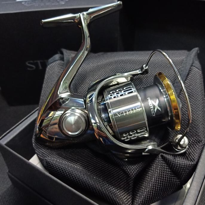 Reel Shimano Stella C3000Xgfj 2018