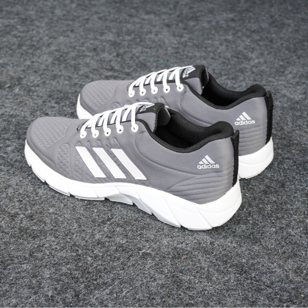 DISCOUNT GILA!Sepatu Sport Pria Adidas Fast Sepatu Sneakers ORIGINAL Trendy Olahraga Running gym