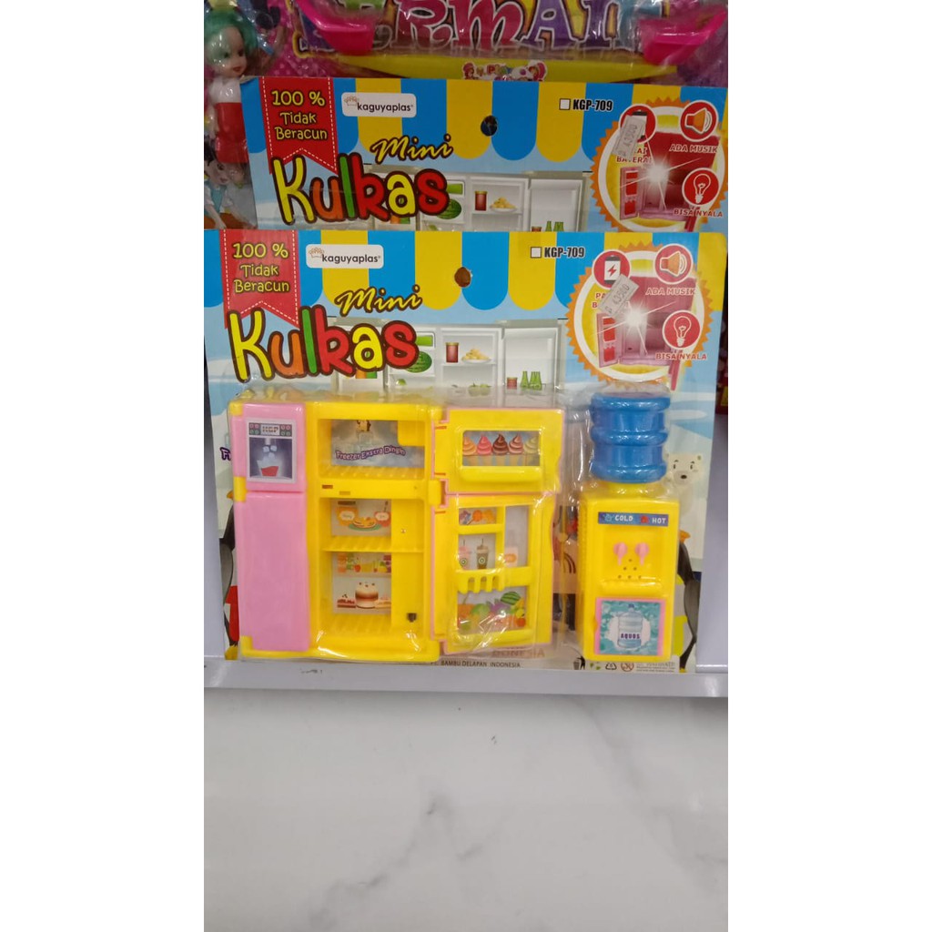 Mainan Masak Masakan Mini Kulkas - Mainan Mini Kulkas Type Kgp 709