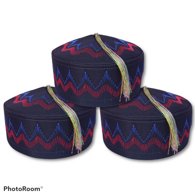 Peci anak laki laki hitam motif