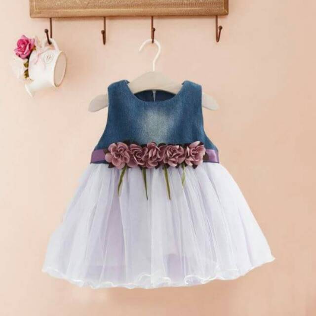 Dress bunga ungu muda