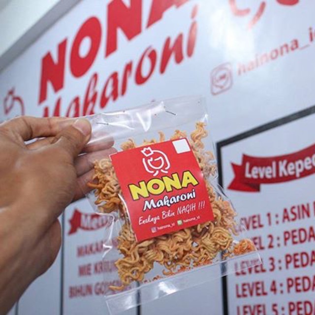 

Mie Kriuk Nona Makaroni 50 gram