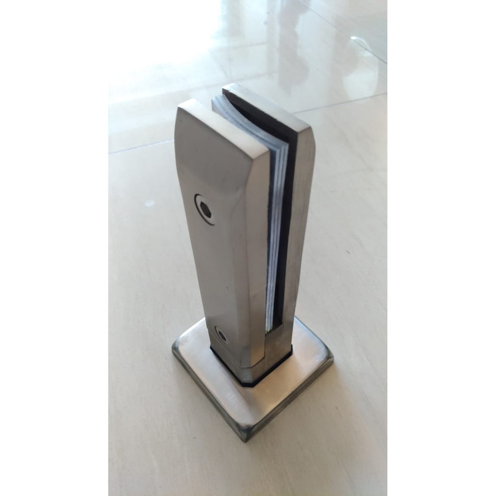 Glass Spigot Railing Tiang Jepit Partisi Kaca Balustrade Spigot Glass Clamp Partition Spigot Leg