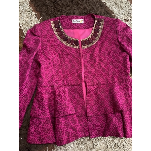 PRELOVED BLAZER COAT DIAN PELANGI