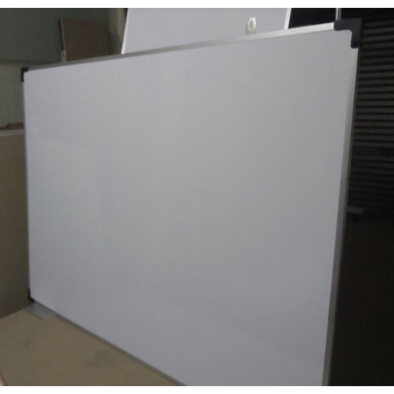 

WHITE BOARD PAPAN TULIS NON MAGNIT 90x120
