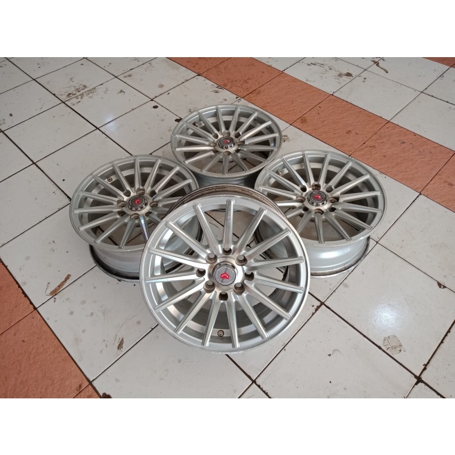 Pelek Bekas VOSSEN Ring 14X6 Pcd 4X100-114,3 ET40